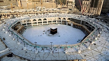 Người Hồi giáo giữ vững tinh thần Ramadan trước đại dịch Covid-19