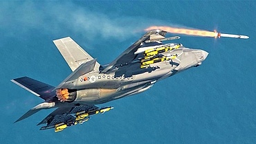 Đằng sau việc Mỹ lại hoãn sản xuất “siêu tiêm kích” thế hệ năm F-35