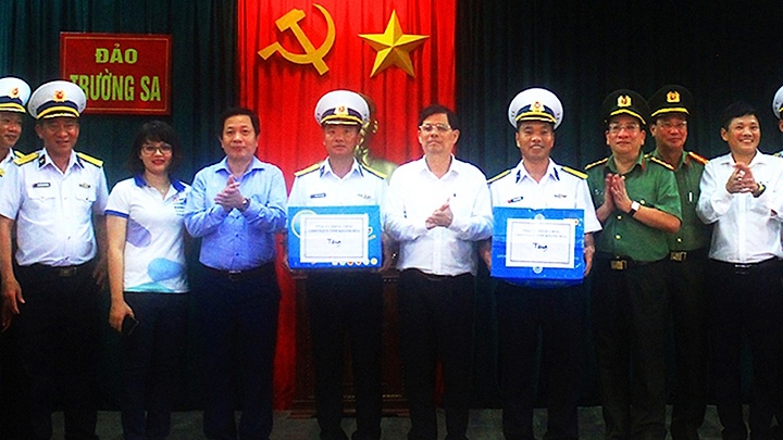 Quân và dân trên đảo Trường Sa đã sẵn sàng cho ngày hội bầu cử 