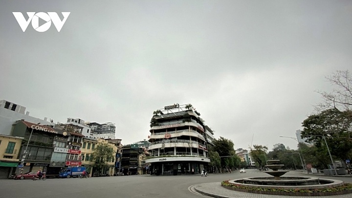 Hanoi capital applies two-week COVID-19 social distancing rules 