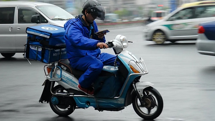 Đại dịch Covid-19 giáng đòn mạnh và biến đổi kinh tế Trung Quốc như thế nào?