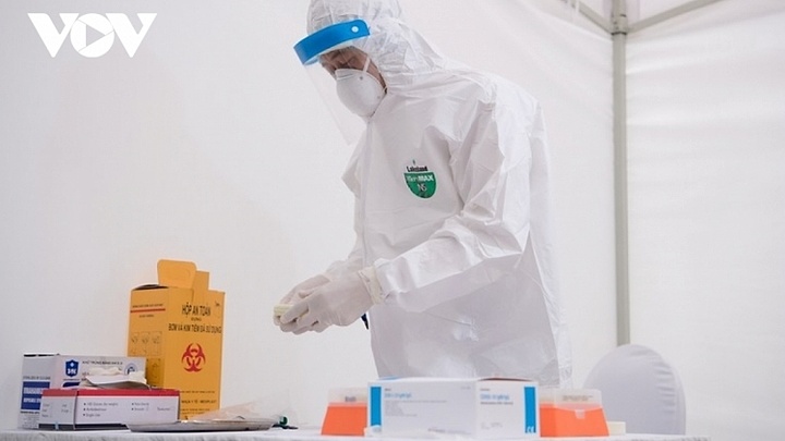 COVID-19: Daily count skyrockets to nearly 22,000 in Vietnam 