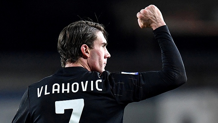 Dusan Vlahovic ghi bàn như máy, Juventus củng cố vị trí top 4 Serie A