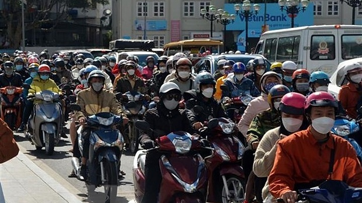 216 traffic accidents kill 121 people during nine-day Tet holiday