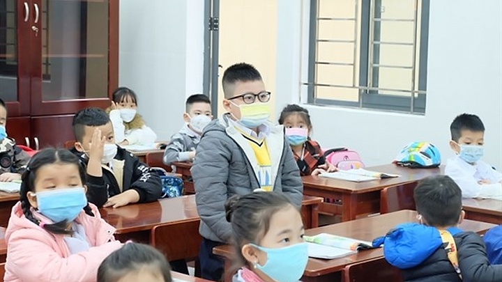 Only close contacts must quarantine if positive cases found in schools