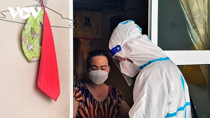 COVID-19: Daily infections fall by 12,500 to 150,000 in Vietnam