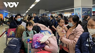 259 more Vietnamese citizens repatriated from Ukraine
