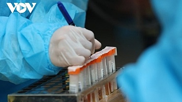 Daily infection tally drops by 9,440 to over 131,000 