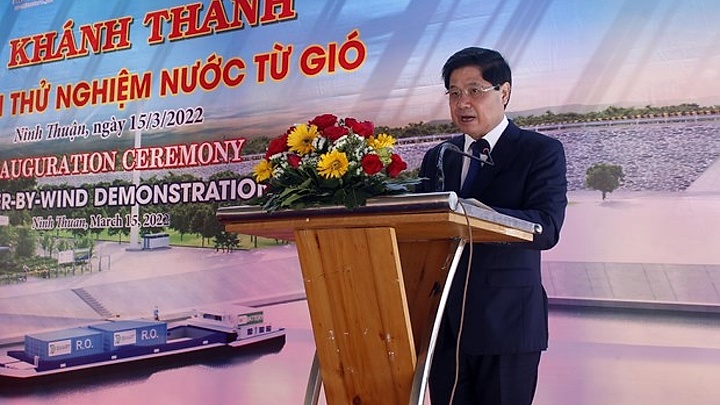 Water-by-wind demonstration model unveiled in Ninh Thuan