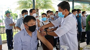 Health ministry issues latest guidance on COVID-19 vaccination