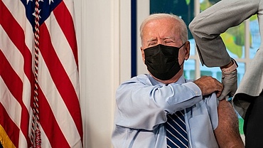 Tổng thống Biden mắc Covid-19: Lời cảnh tỉnh cho toàn nước Mỹ