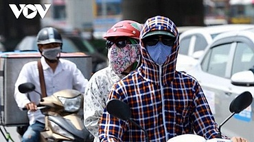 Hot weather returns before heavy rain falls next week