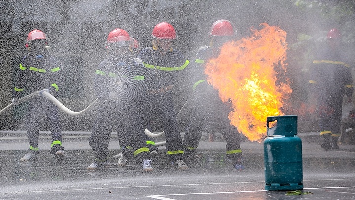 A training day of firefighters in Vietnam