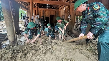 Cleanup operation starts in Nghe An after flash floods wreak havoc