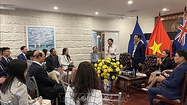 State Commission for Overseas Vietnamese Affairs meets OVs in Australia