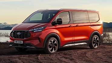 Ford Torneo Custom mới ra mắt với lựa chọn động cơ điện