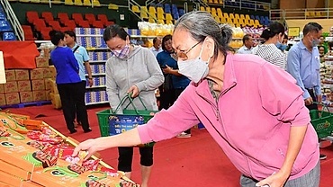 “Zero-dong minimart” programme launched to support the needy ahead of Tet