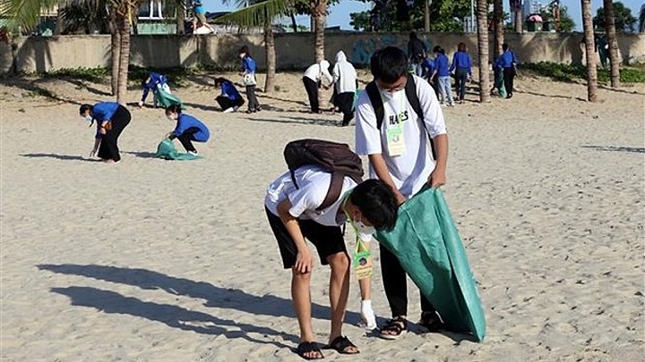 Vietnam announces environmental protection rankings in cities