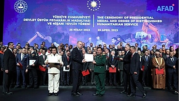 Turkey honours Vietnamese rescue teams after Feb. 6 earthquakes
