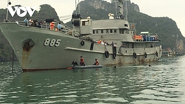 Five bodies found following helicopter crash in Northern Vietnam