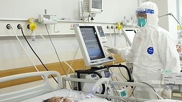 HCM City to activate COVID-19 treatment units amid infection rise