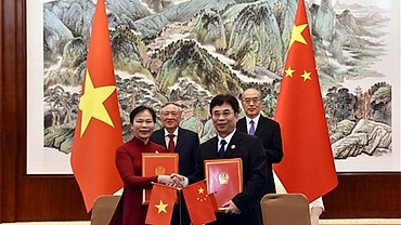 Border provinces’ courts bolster co-operation with Chinese counterparts