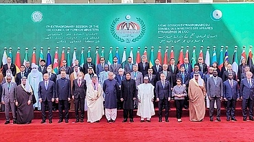 Iran kêu gọi OIC họp khẩn cấp sau khi Hamas tấn công liên tiếp vào Israel