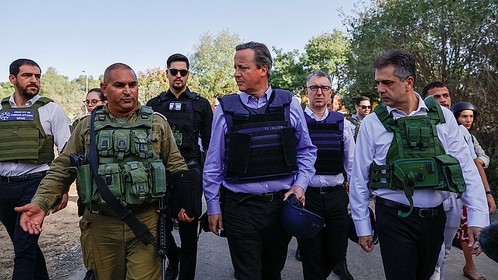 Ngoại trưởng Anh thăm Israel, thúc đẩy viện trợ và nỗ lực kết thúc xung đột Gaza