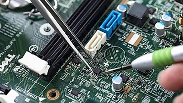 Vietnamese universities first offer major in IC, semiconductor design