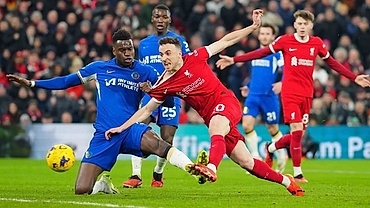 Kết quả Ngoại hạng Anh: Liverpool thắng đậm Chelsea, Man City có 3 điểm