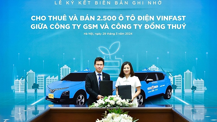 Tiết kiệm hơn 30% chi phí, Lado Taxi mua, thuê thêm 2500 ôtô điện VinFast từ GSM