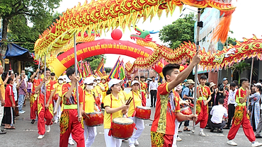 Rực rỡ Lễ hội Đình Trà Cổ năm 2024 ở Quảng Ninh