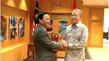 Vietnam upbeat at flourishing ties with Malaysia