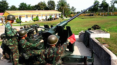 Mùa xuân trên “trận địa canh trời”
