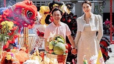 Sao Việt 8/2: Đàm Thu Trang phủ nhận tin đồn mang bầu