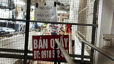 Hơn 200 ki ốt tại chợ lớn nhất tỉnh bị bỏ trống, tiểu thương méo mặt