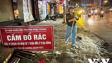 Những biển cấm đổ rác “vô tác dụng”