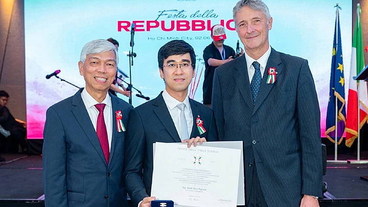 Vietnamese lecturer awarded Italy’s highest civilian honour