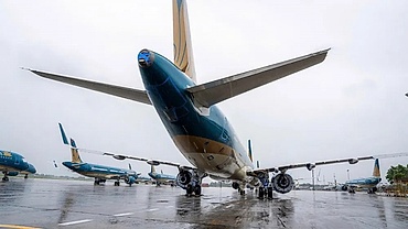 Bad weather disrupts flights at Noi Bai International Airport