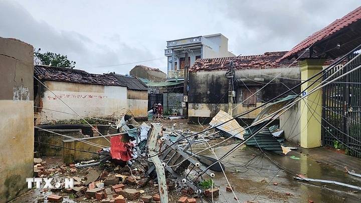 PM orders urgent relief efforts as Typhoon Bualoi ravages across north-central Vietnam