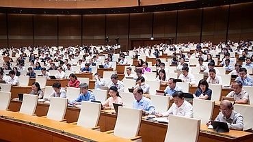 Đề xuất quy định chi tiết điều kiện, tiêu chí và tần suất xét khen thưởng đột xuất