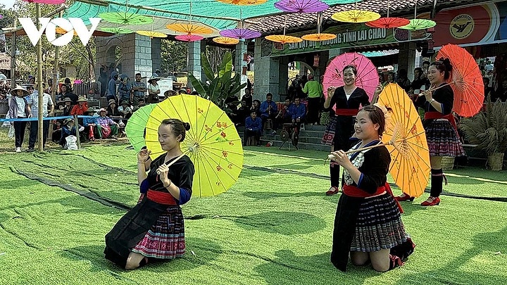 “Colours of Lai Chau” highland market brings ethnic culture to Hanoi