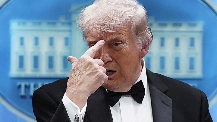 Toàn cảnh quốc tế trưa 27/4: Ông Trump hé lộ góc khuất tôn giáo trong vụ nổ súng