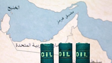Phong tỏa Hormuz: Đòn siết kinh tế của Mỹ và bài toán sinh tồn của Iran