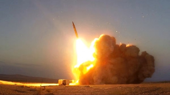 Iran tiếp tục cảnh báo Mỹ, đồng nội tệ Iran xuống thấp kỷ lục