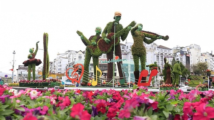 Da Lat Flower Festival to build ‘year-round flower festival’ model