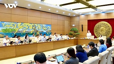 NA Chairman Tran Thanh Man calls for practical, effective supervision