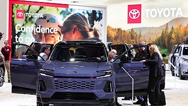 Rising demand for hybrid vehicle lifts Toyota Vietnam’s April sales