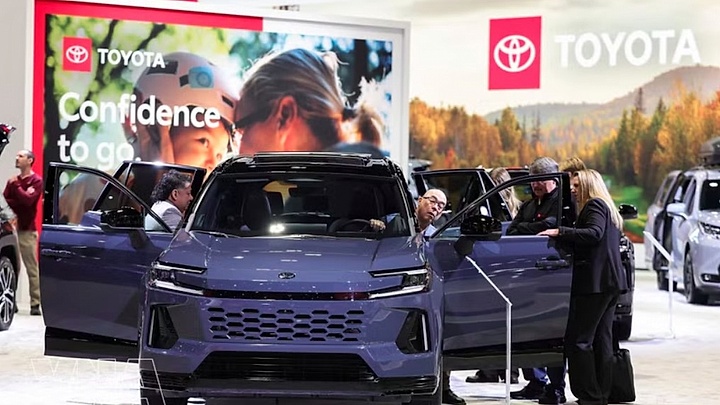 Rising demand for hybrid vehicle lifts Toyota Vietnam’s April sales