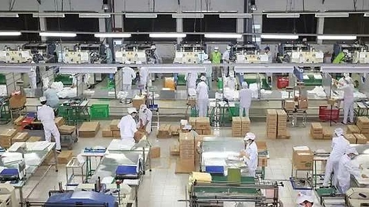 Vietnam turns policy into action to boost private sector